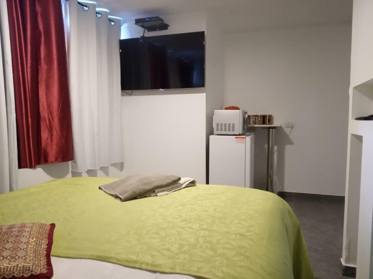 Sapir Hostel (Adults Only) Tel Aviv Luaran gambar